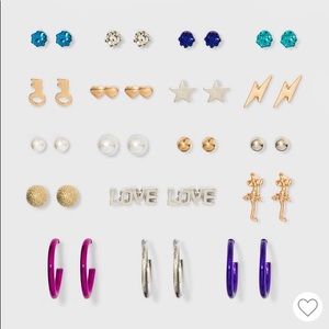 Free w/2+ item bundle Love, Star, Hoop 18 earrings